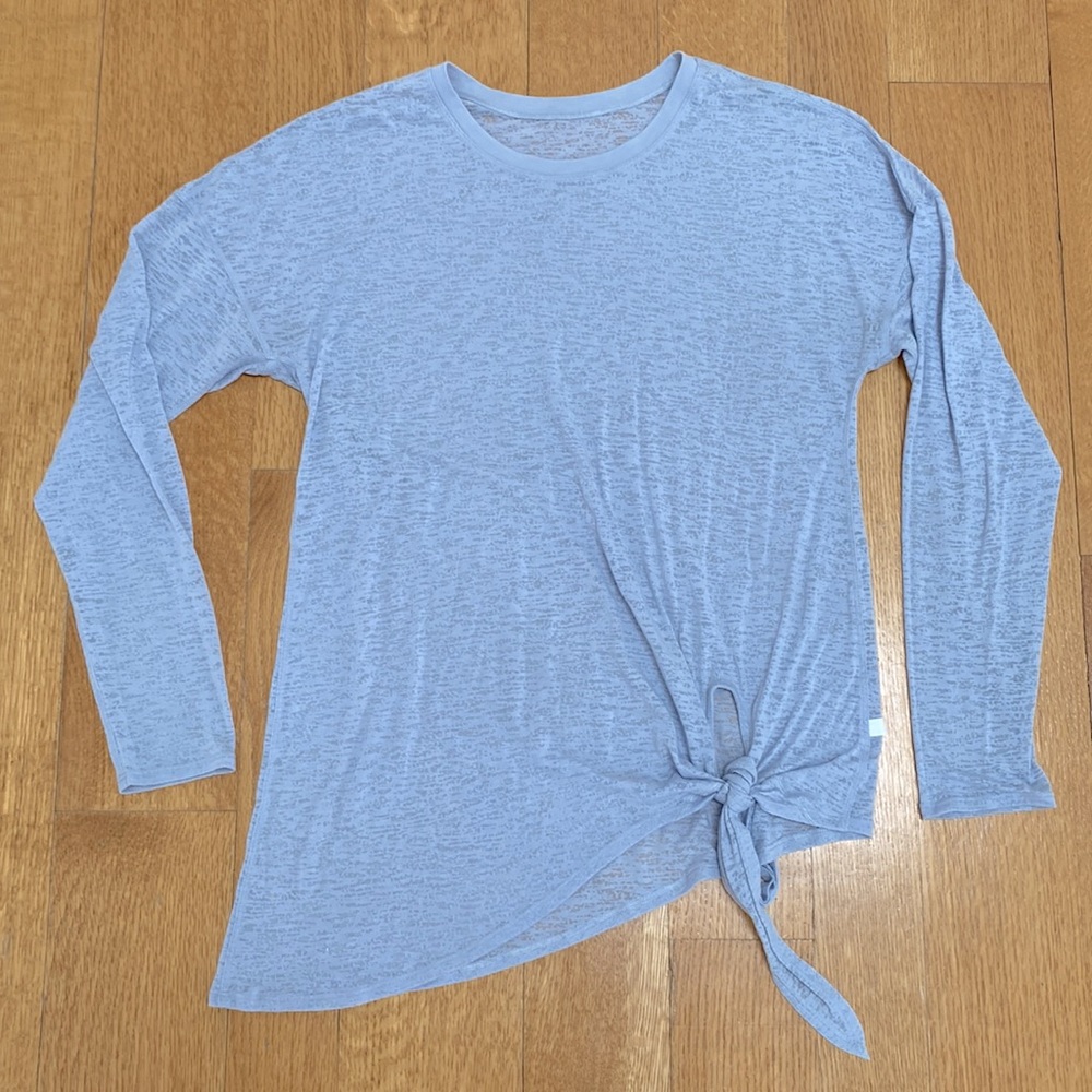 Lululemon top- EUC small loose fit soft blue/gray